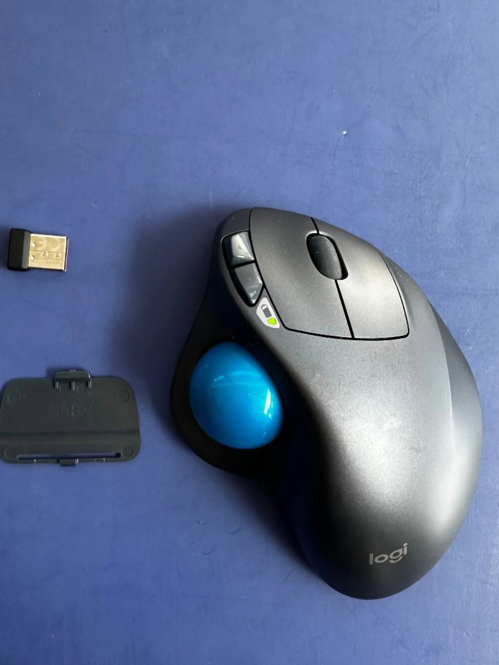 Logitech M570 Wireless Ergonomic Trackball Mouse Gray Blue USB T-R0001